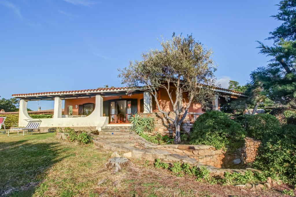 Villa Valenti Baja Sardinia Exterior photo